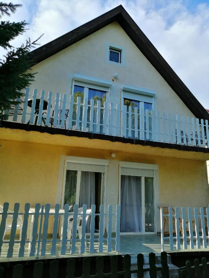 Nyirfa Apartman Vonyarcvashegy Buitenkant foto