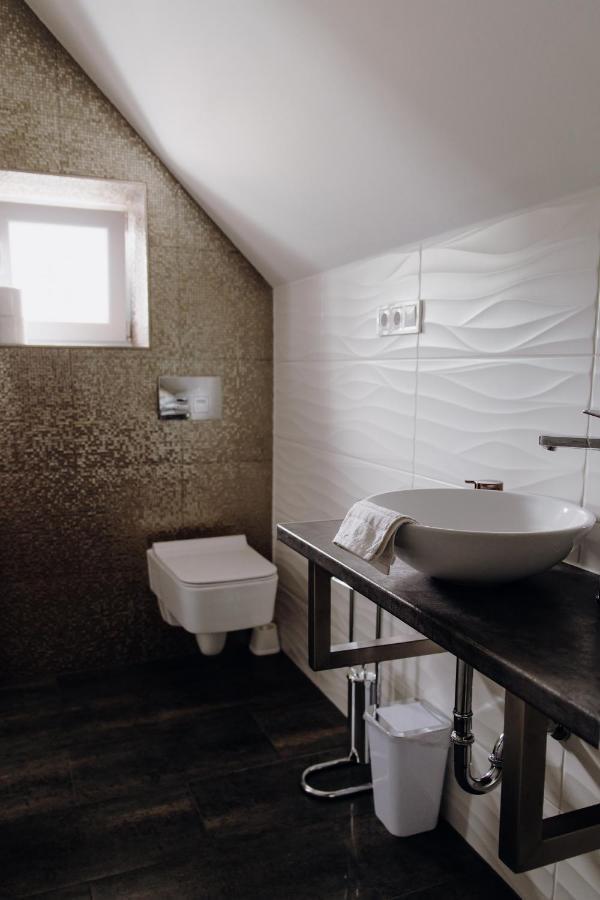 Nyirfa Apartman Vonyarcvashegy Buitenkant foto