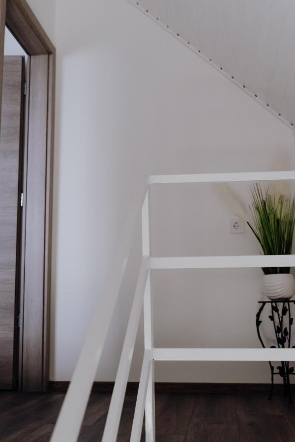Nyirfa Apartman Vonyarcvashegy Buitenkant foto